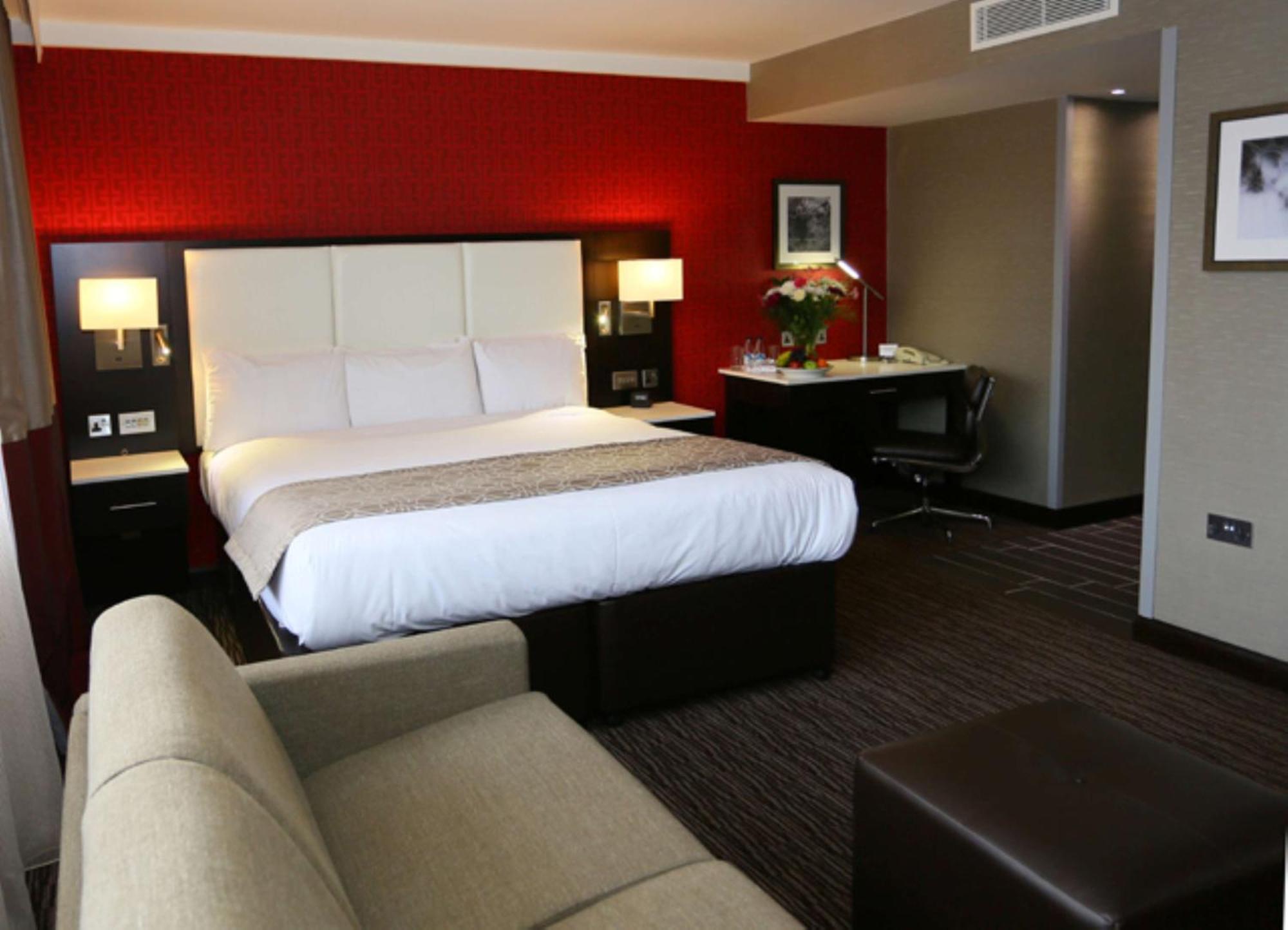 Doubletree By Hilton Hotel Nottingham - Gateway מראה חיצוני תמונה