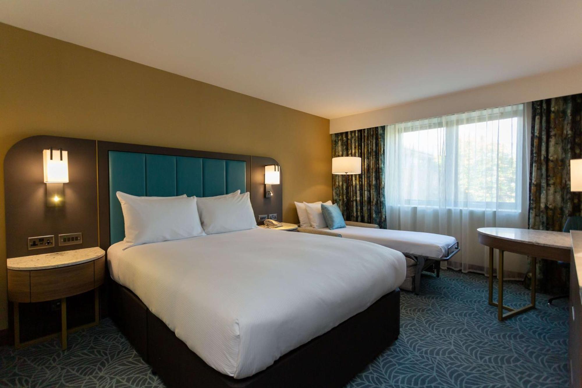 Doubletree By Hilton Hotel Nottingham - Gateway מראה חיצוני תמונה