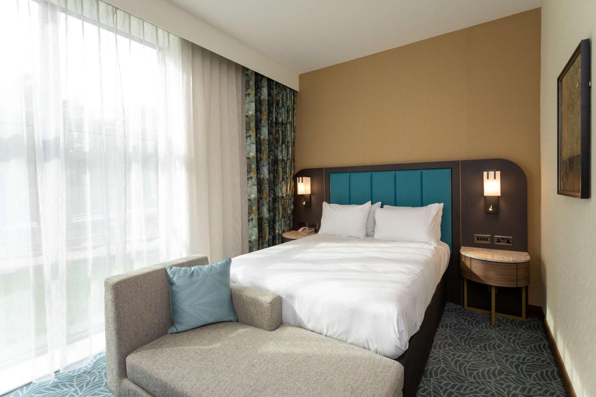 Doubletree By Hilton Hotel Nottingham - Gateway מראה חיצוני תמונה