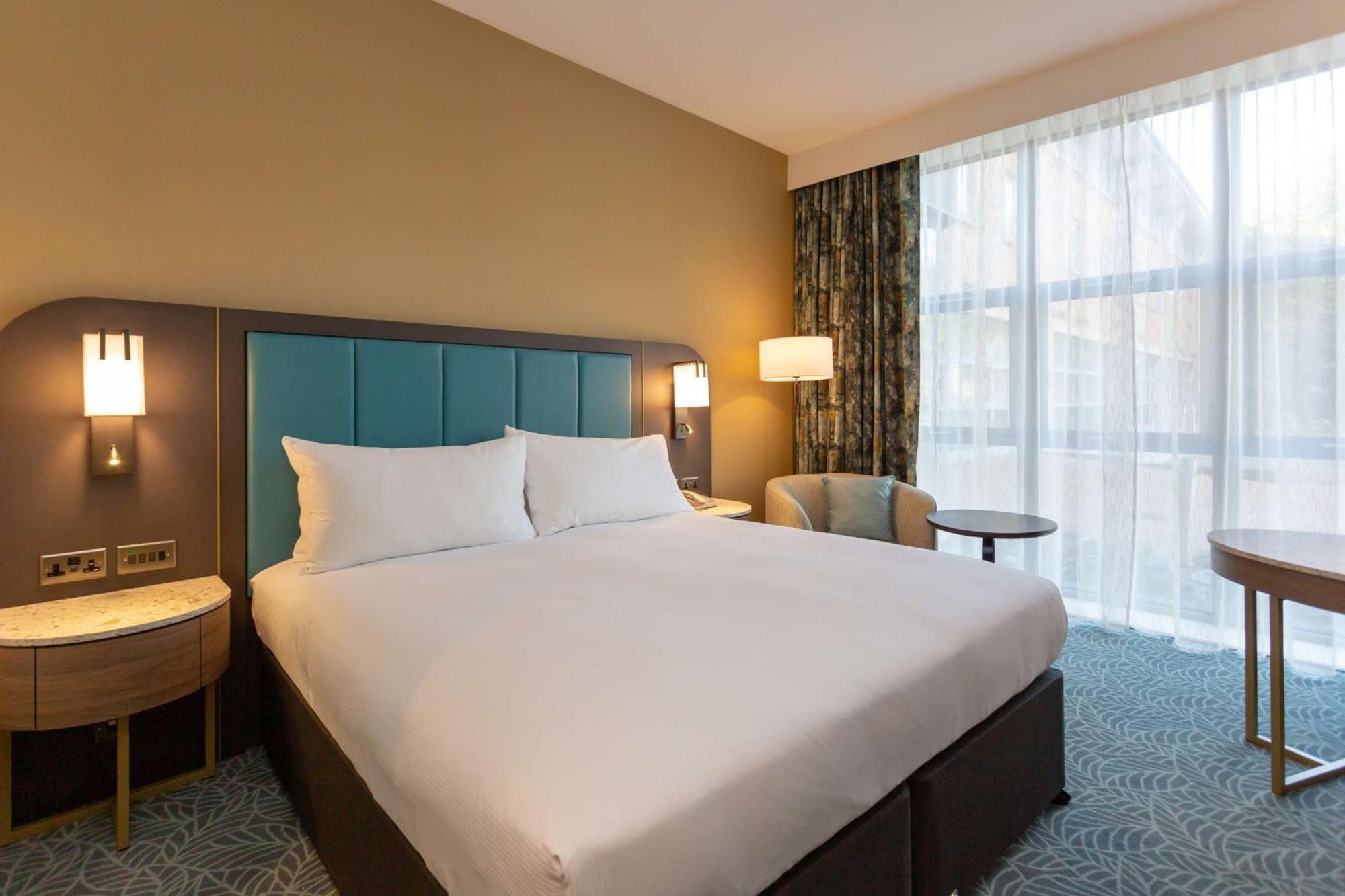 Doubletree By Hilton Hotel Nottingham - Gateway מראה חיצוני תמונה