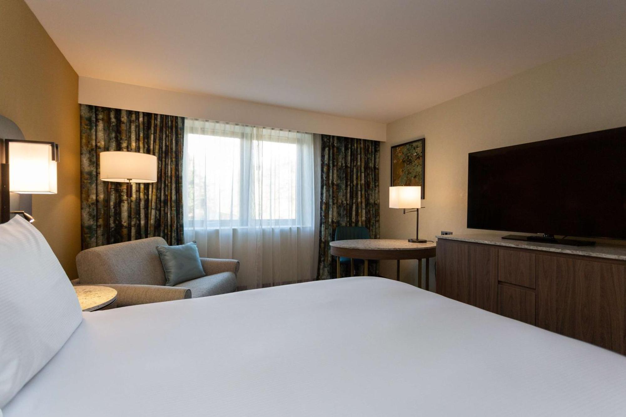 Doubletree By Hilton Hotel Nottingham - Gateway מראה חיצוני תמונה