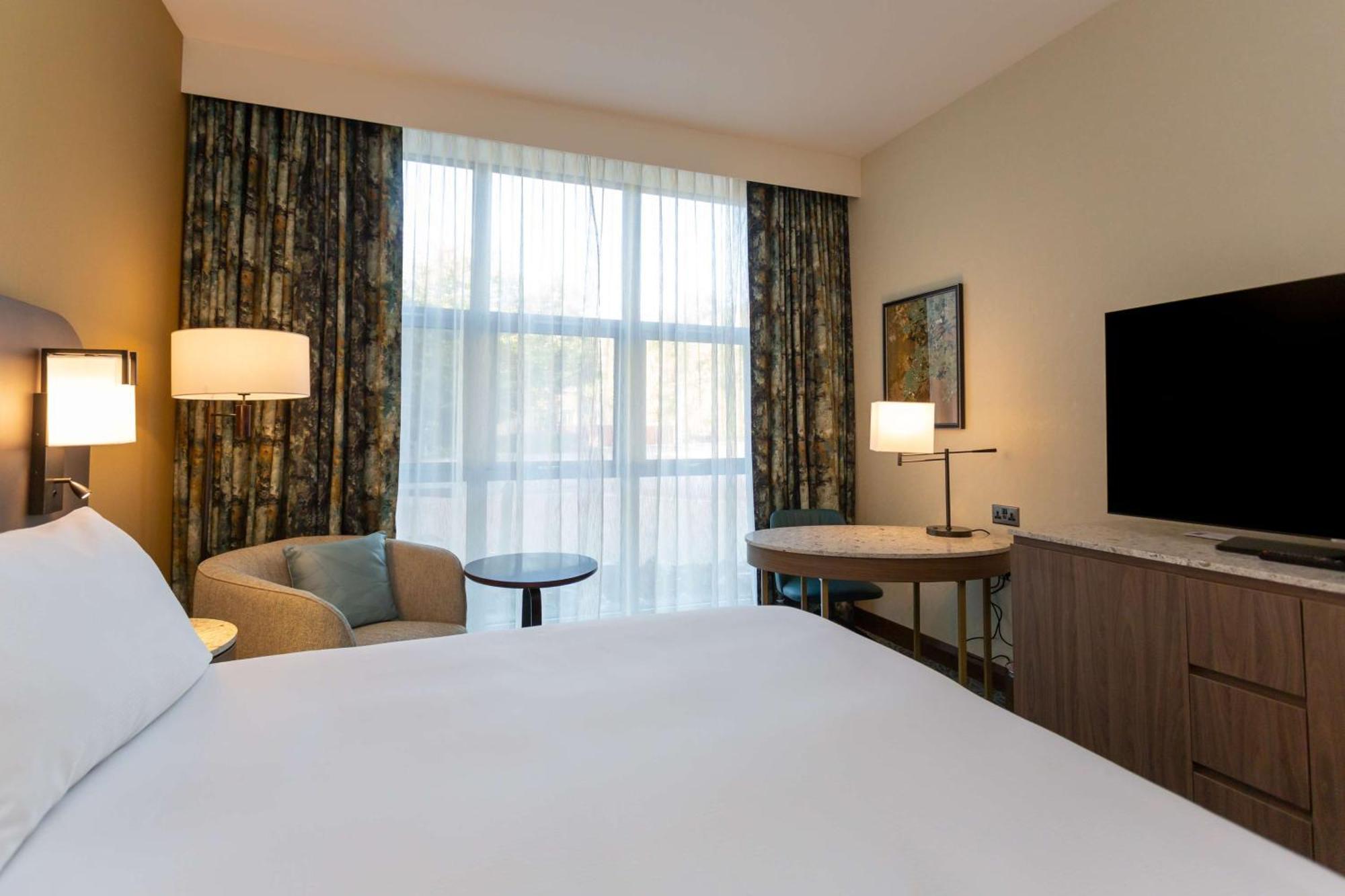 Doubletree By Hilton Hotel Nottingham - Gateway מראה חיצוני תמונה